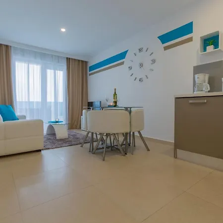 Lux Apartments Makarska Room photo