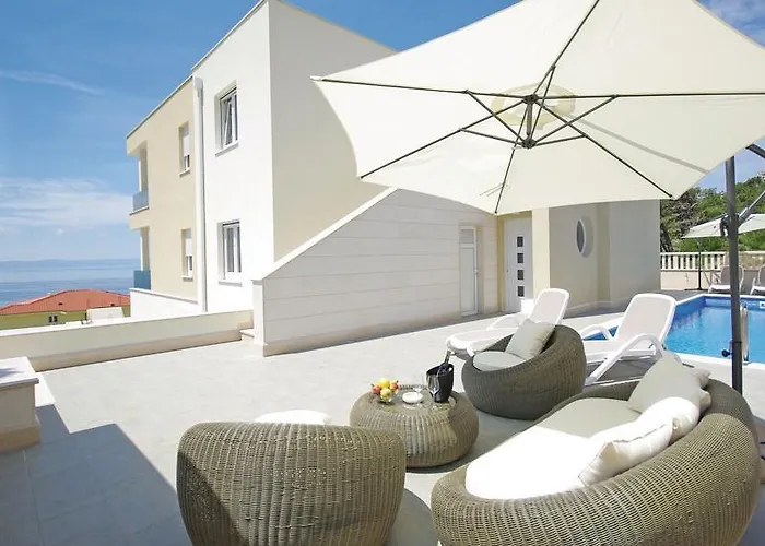 Lux Apartments